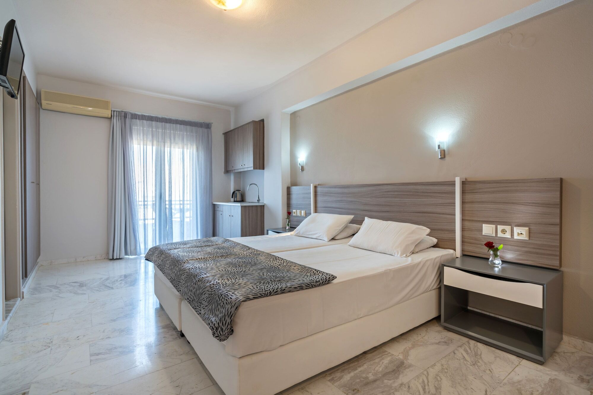 Apollo Hotel II Jeorjúpoli Kültér fotó