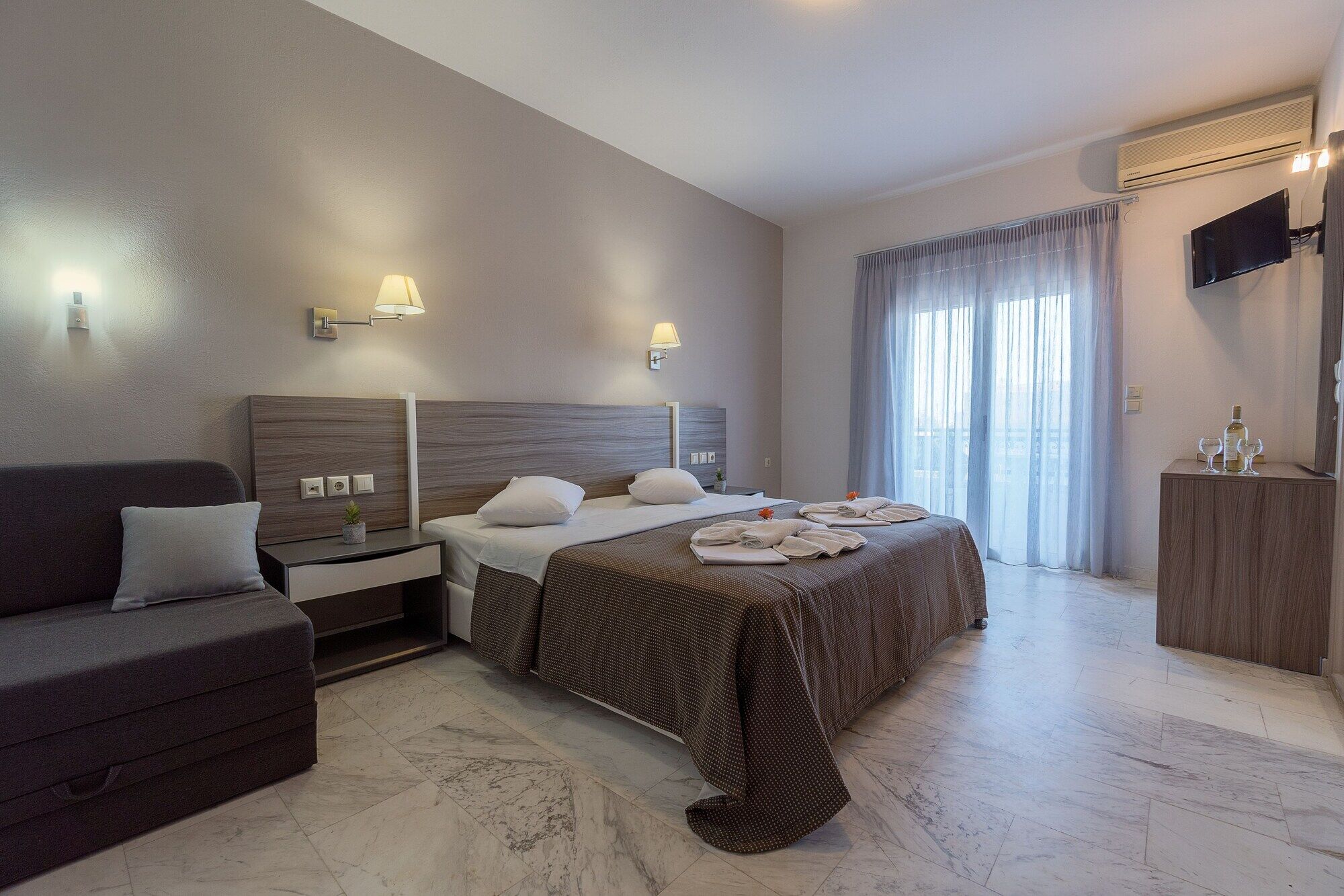 Apollo Hotel II Jeorjúpoli Kültér fotó